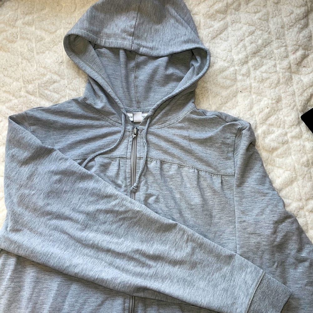 gray zip up sweatshirt